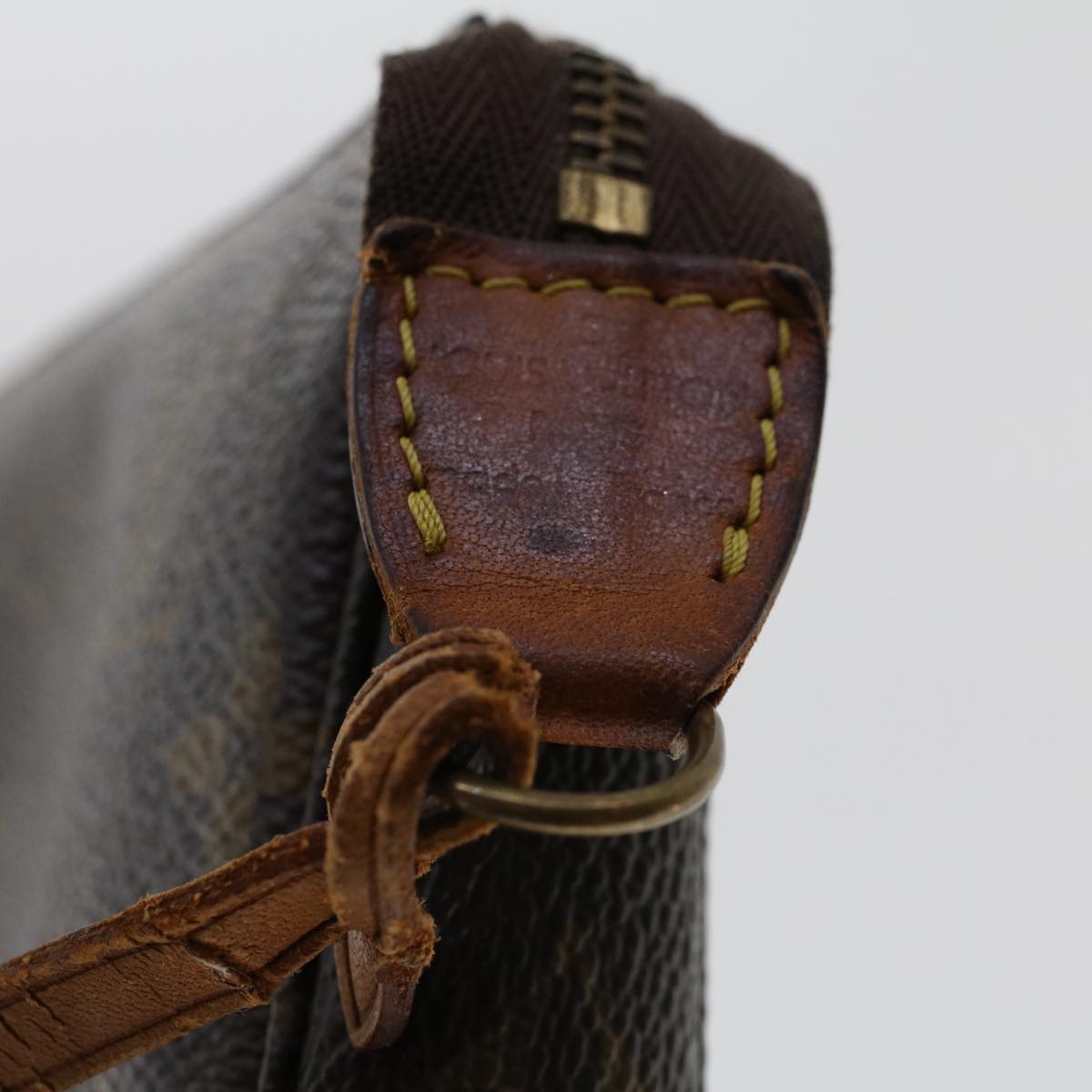 LOUIS VUITTON Monogram Pochette Accessoires Pouch M51980 LV 46704