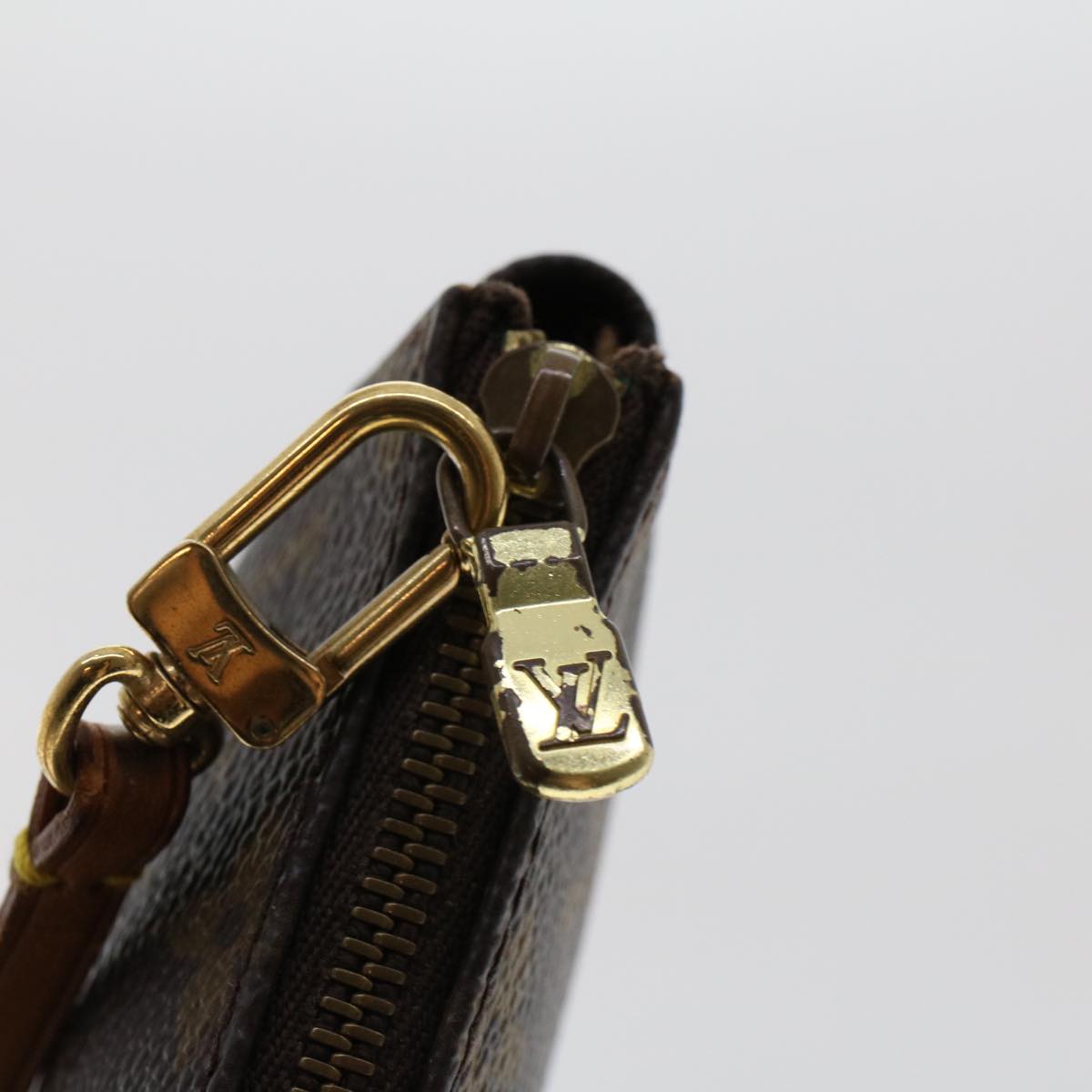 LOUIS VUITTON Monogram Pochette Accessoires Pouch M51980 LV 46704