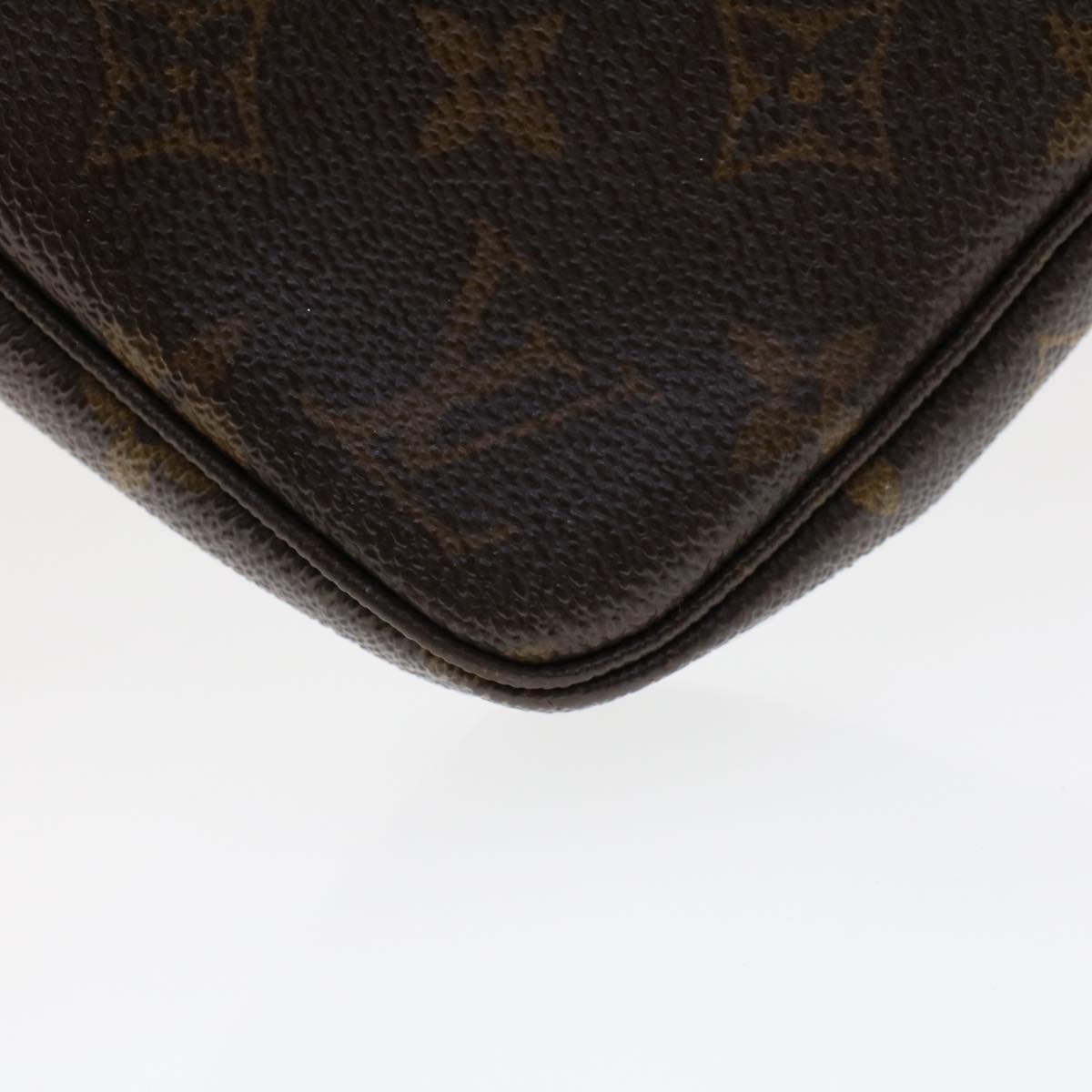 LOUIS VUITTON Monogram Pochette Accessoires Pouch M51980 LV 46705