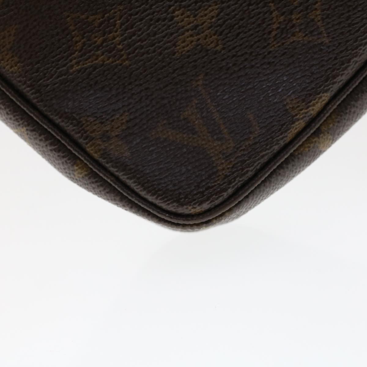 LOUIS VUITTON Monogram Pochette Accessoires Pouch M51980 LV 46705