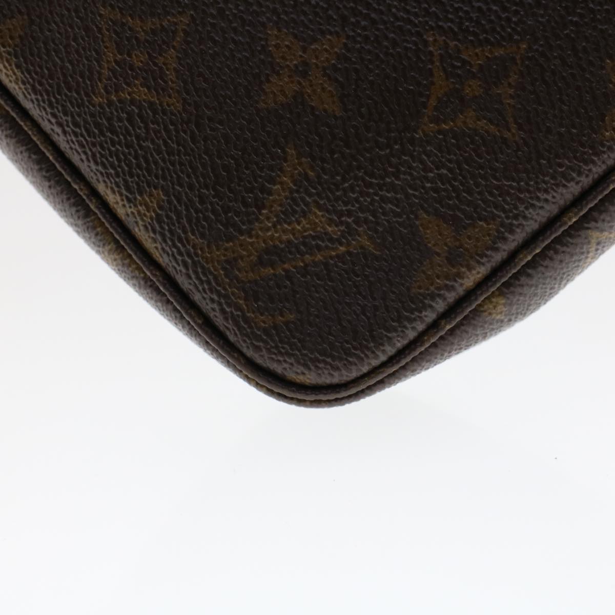LOUIS VUITTON Monogram Pochette Accessoires Pouch M51980 LV 46705