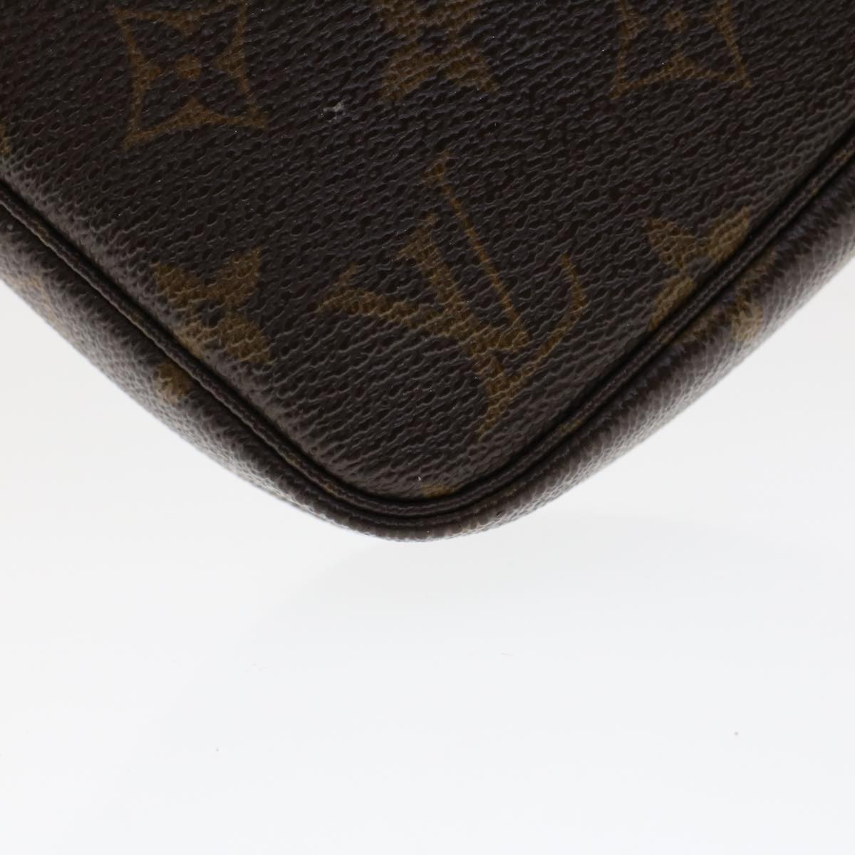 LOUIS VUITTON Monogram Pochette Accessoires Pouch M51980 LV 46707