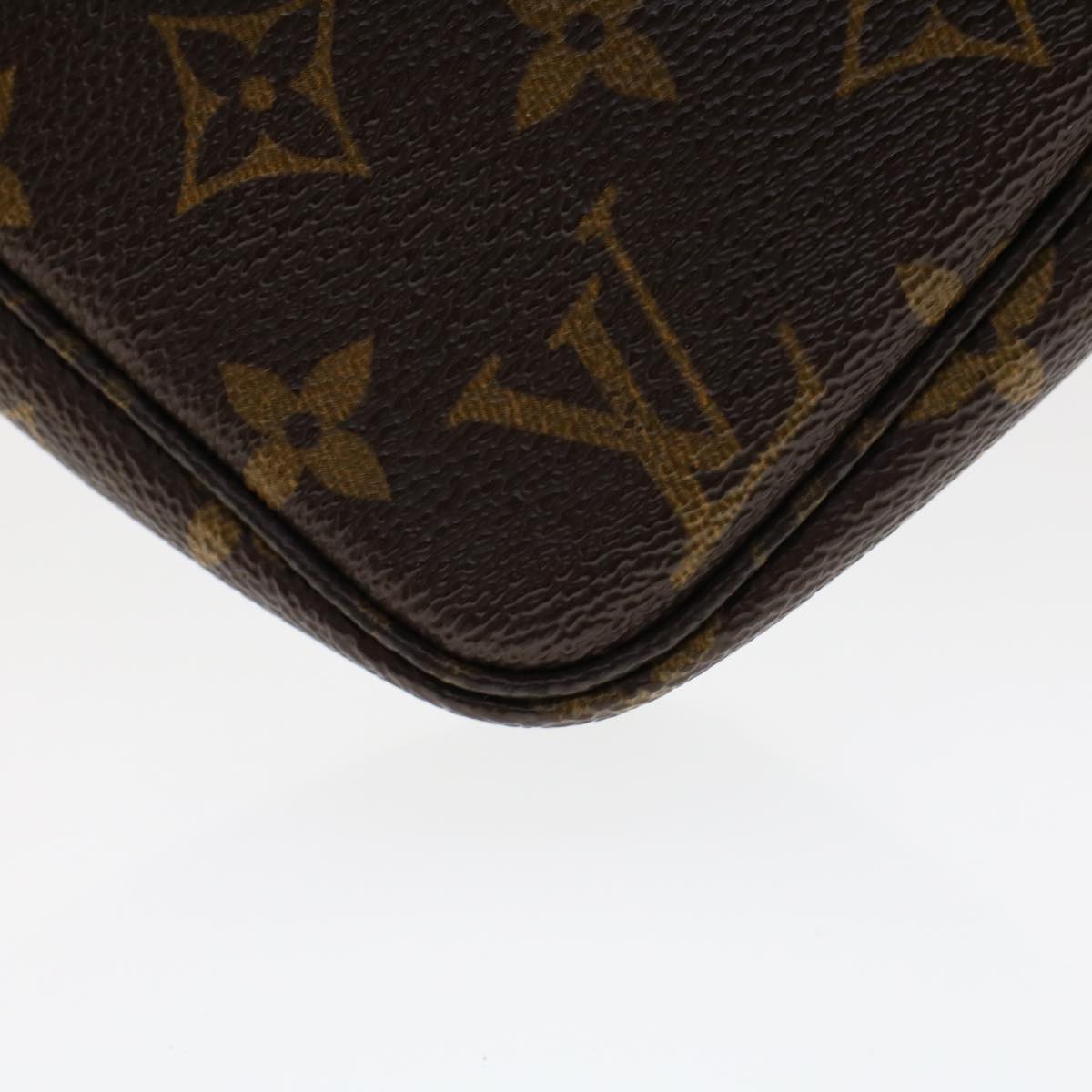 LOUIS VUITTON Monogram Pochette Accessoires Pouch M51980 LV 46709