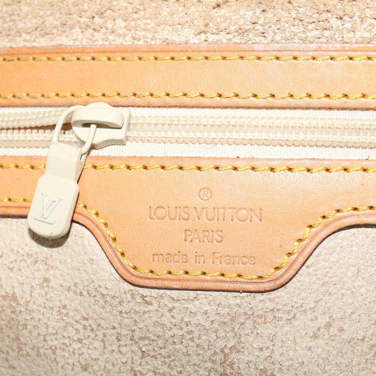 LOUIS VUITTON Monogram Trousse Boite Cosmetic Pouch M47640 LV 46715