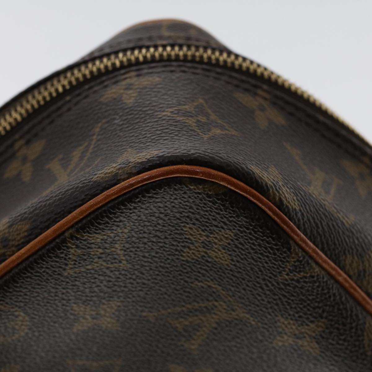 LOUIS VUITTON Monogram Trousse Boite Cosmetic Pouch M47640 LV 46715