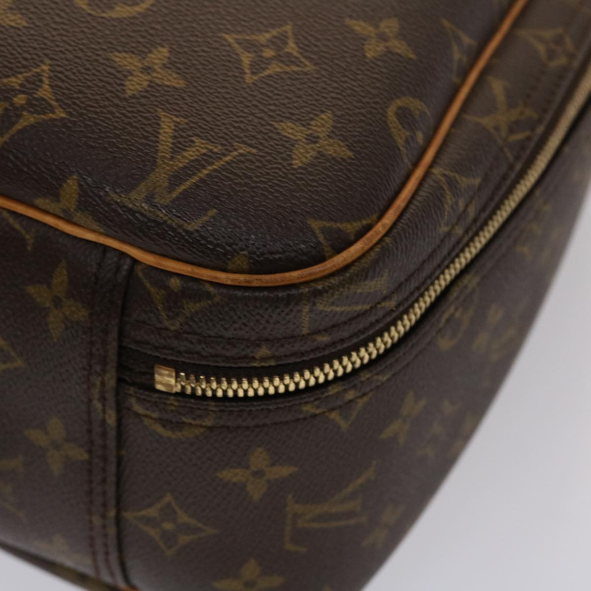LOUIS VUITTON Monogram Excursion Hand Bag M41450 LV 46725