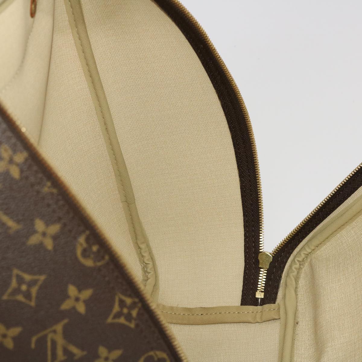 LOUIS VUITTON Monogram Excursion Hand Bag M41450 LV 46725