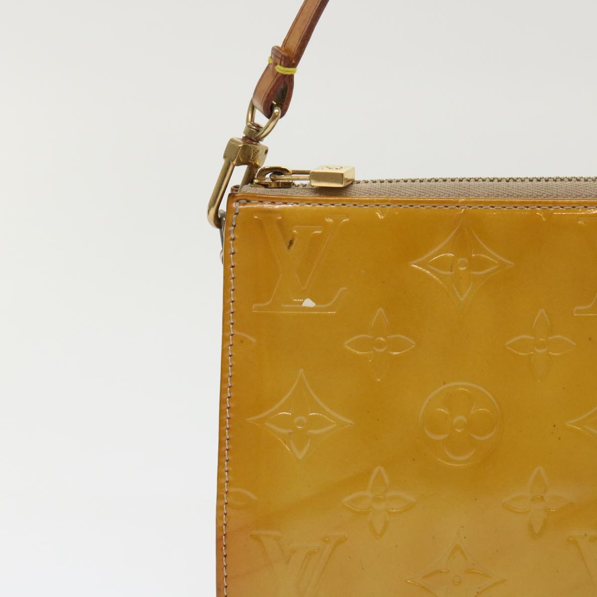 LOUIS VUITTON Monogram Vernis Lexington Accessory Pouch Beige M91010 46755