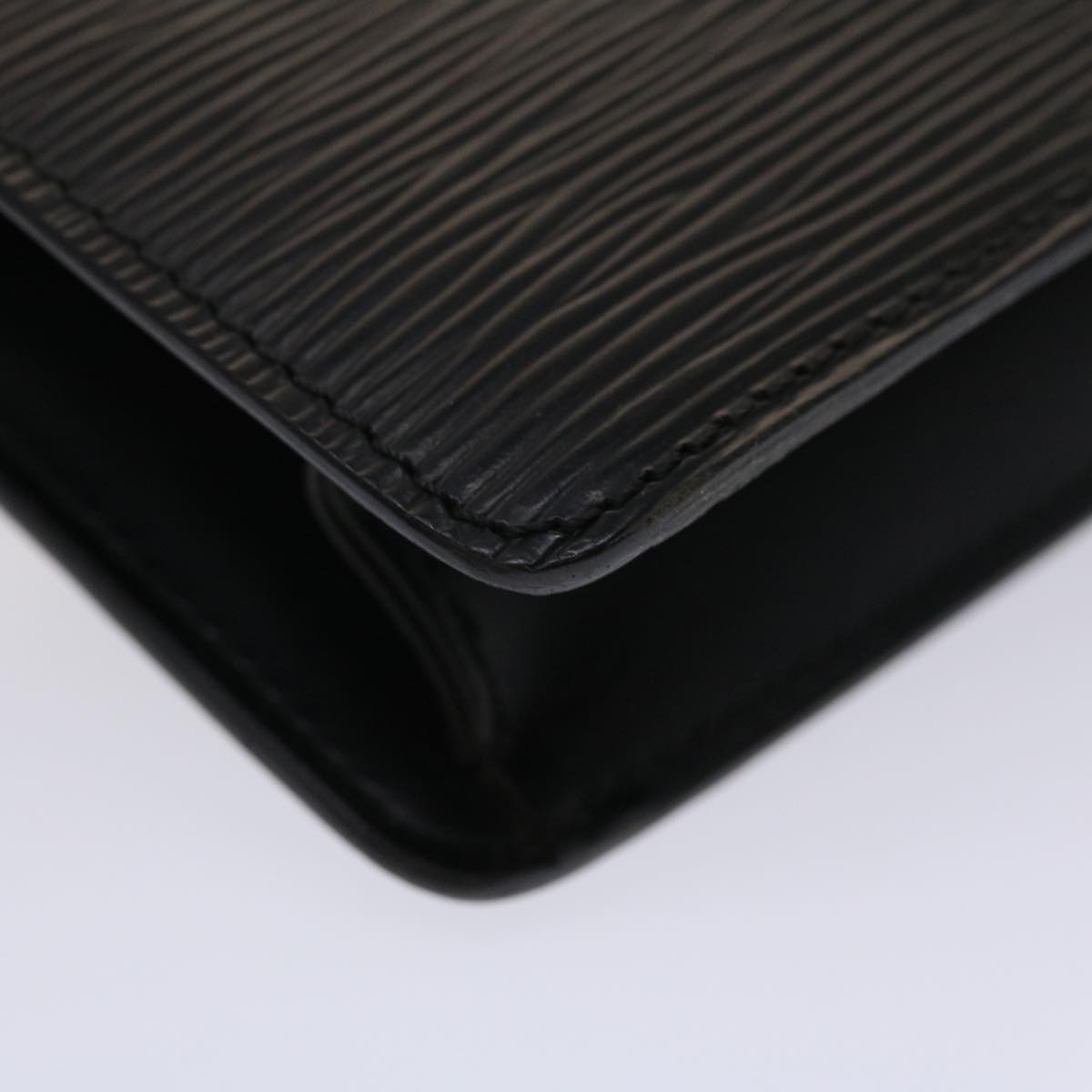 LOUIS VUITTON Epi Pochette Homme Clutch Bag Black M52522 LV 46766