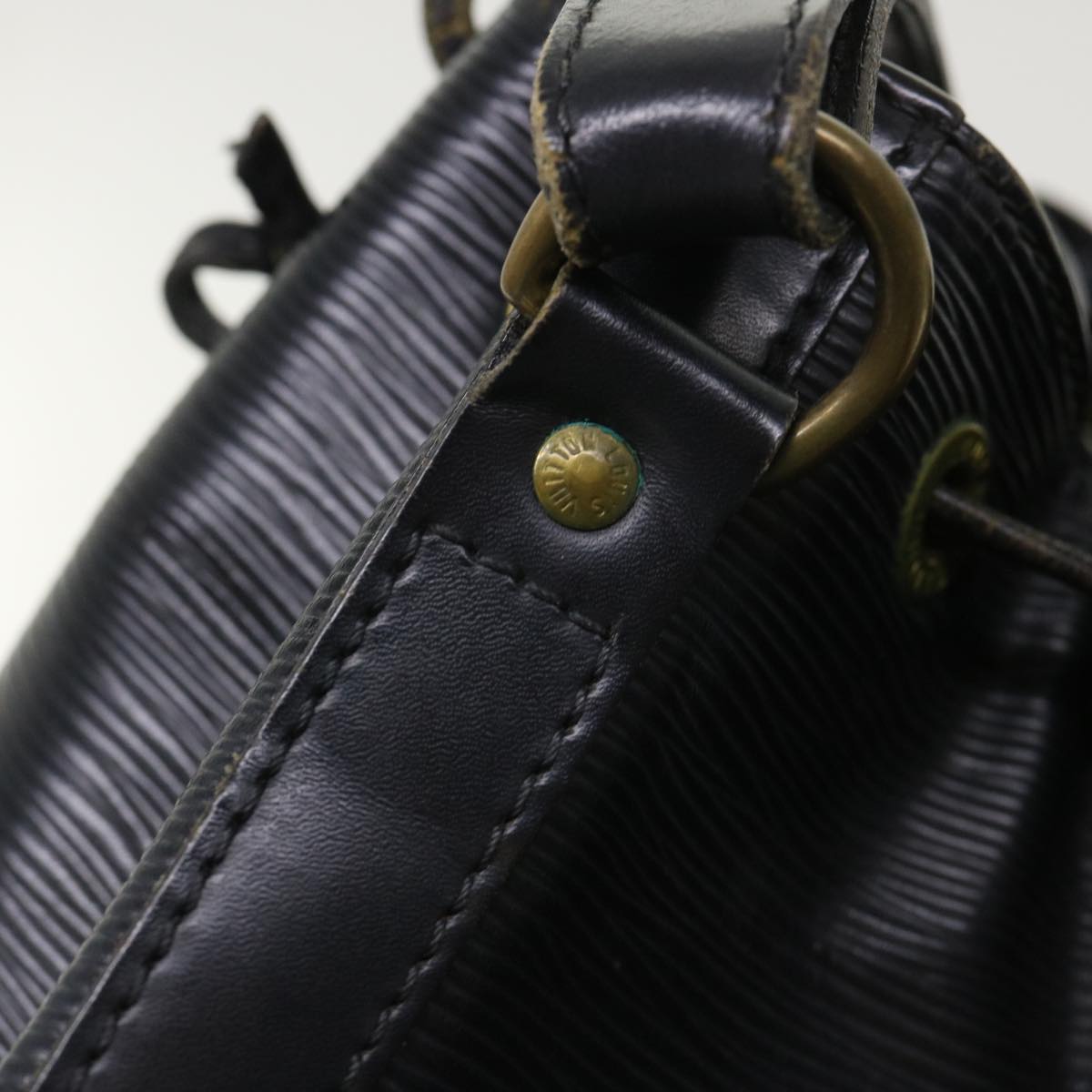 LOUIS VUITTON Epi Noe Shoulder Bag Black M44002 LV 46772