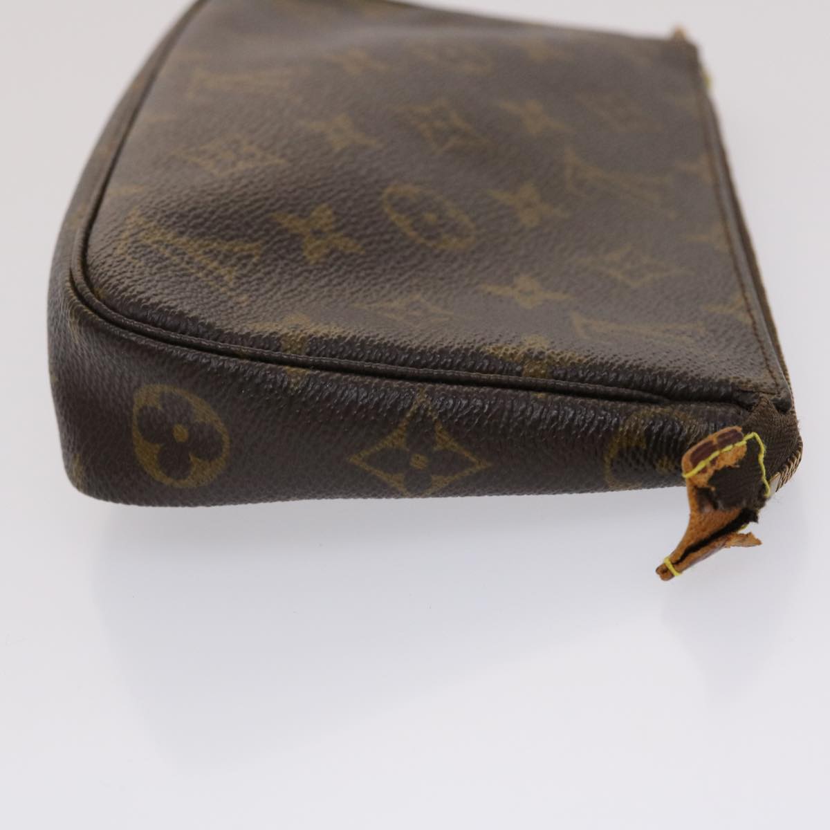 LOUIS VUITTON Monogram Pochette Accessoires Pouch M51980 LV 46782