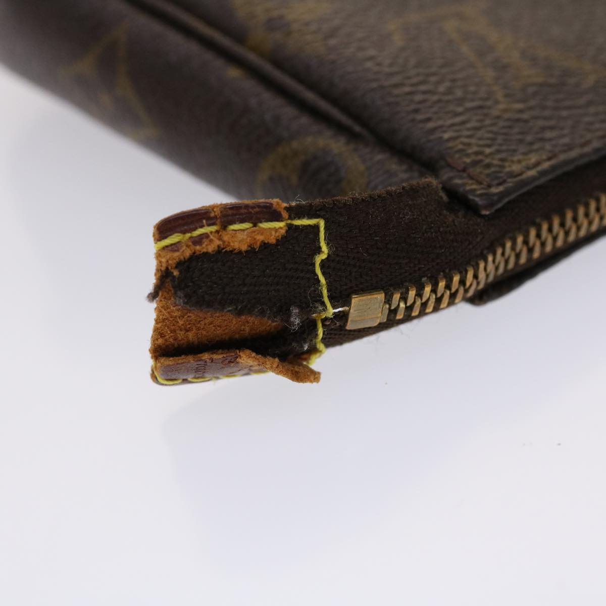 LOUIS VUITTON Monogram Pochette Accessoires Pouch M51980 LV 46782