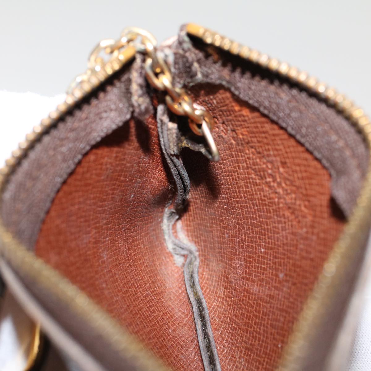LOUIS VUITTON Monogram Pochette Cles Coin Purse M62650 LV 46785