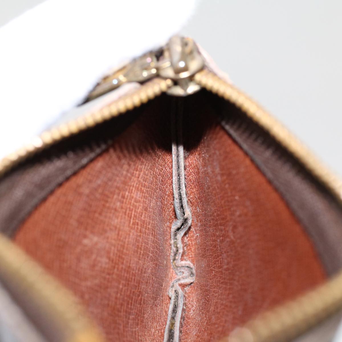 LOUIS VUITTON Monogram Pochette Cles Coin Purse M62650 LV 46785