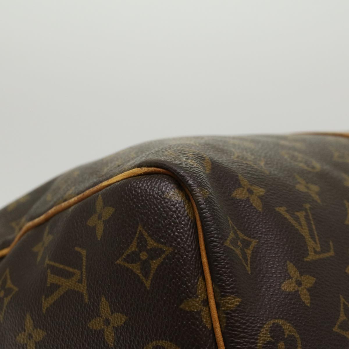 LOUIS VUITTON Monogram Keepall 50 Boston Bag M41426 LV 46810