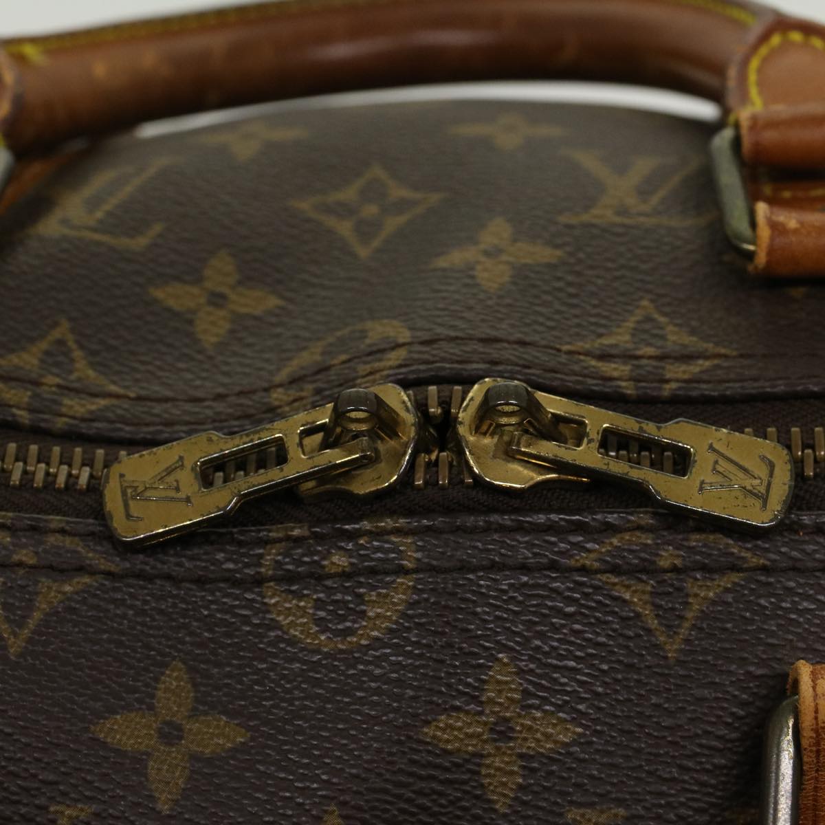 LOUIS VUITTON Monogram Keepall 50 Boston Bag M41426 LV 46810