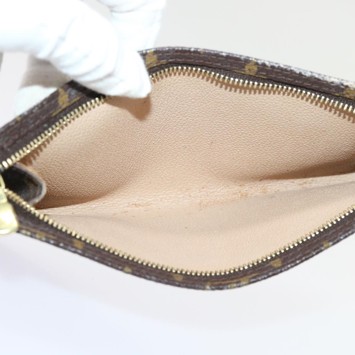 LOUIS VUITTON Monogram Bucket GM Pouch Accessory Pouch LV 46815