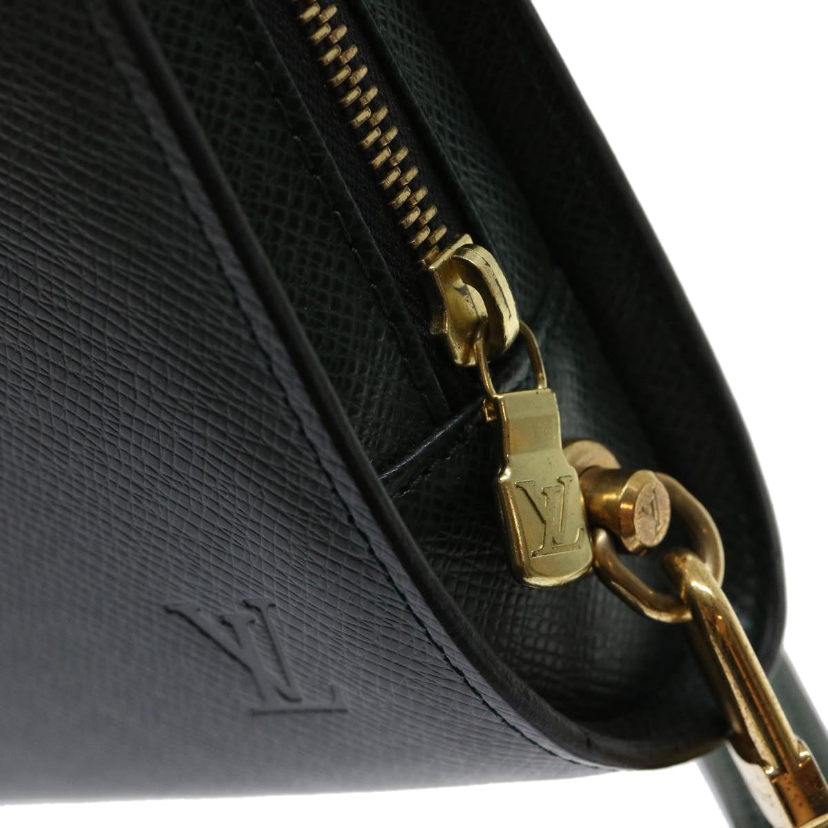 LOUIS VUITTON Taiga Baikal Clutch Bag Epicea M30184 LV 46816