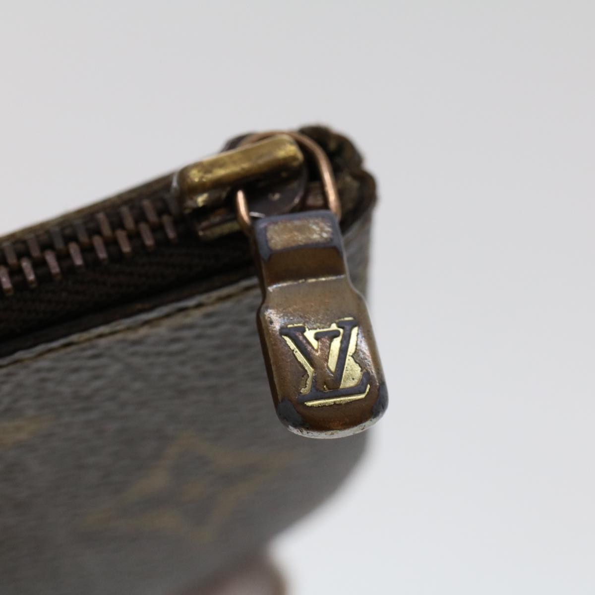 LOUIS VUITTON Monogram Pochette Cles Coin Purse M62650 LV 46820