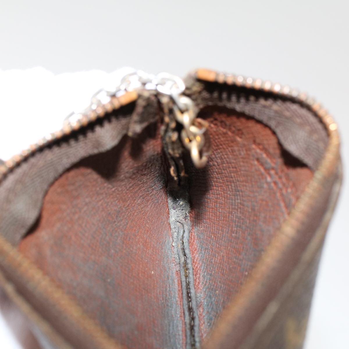 LOUIS VUITTON Monogram Pochette Cles Coin Purse M62650 LV 46820