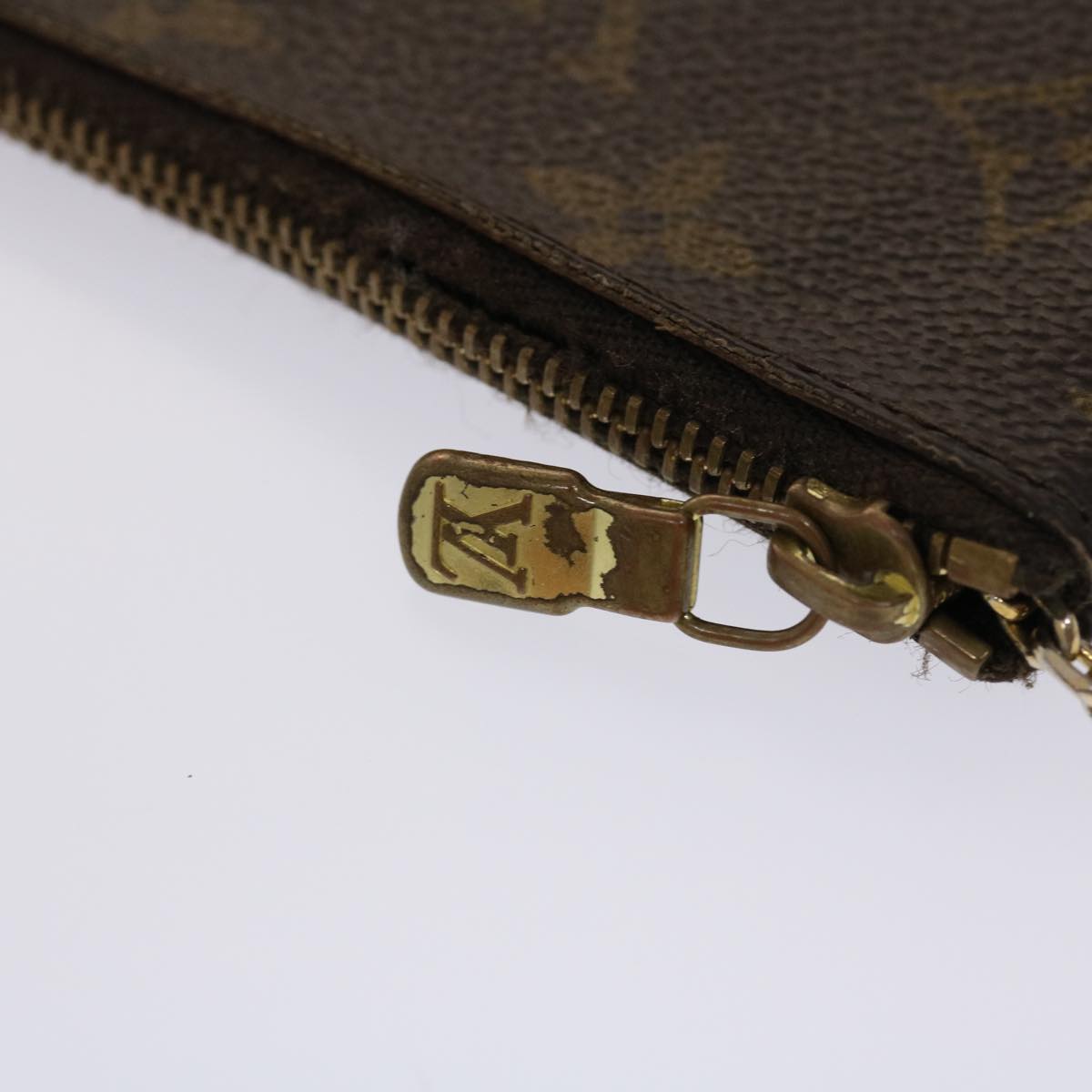 LOUIS VUITTON Monogram Pochette Cles Coin Purse M62650 LV 46828