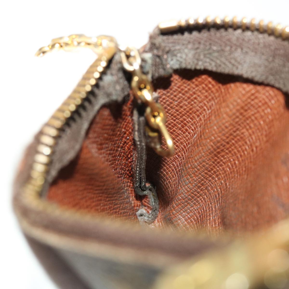 LOUIS VUITTON Monogram Pochette Cles Coin Purse M62650 LV 46828