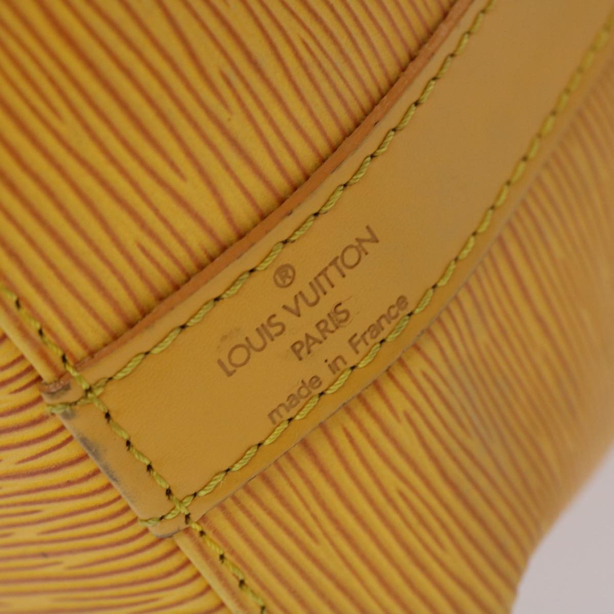 LOUIS VUITTON Epi Petit Noe Shoulder Bag Tassili Yellow M44109 LV 46830