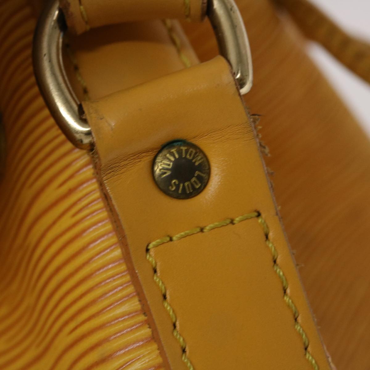 LOUIS VUITTON Epi Petit Noe Shoulder Bag Tassili Yellow M44109 LV 46830