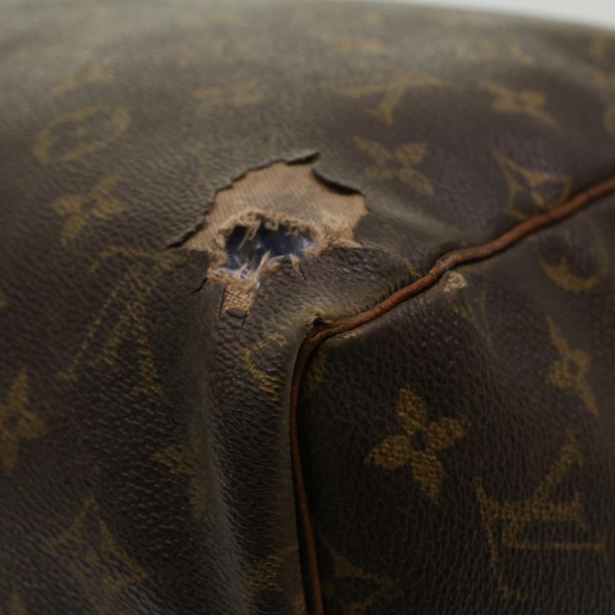 LOUIS VUITTON Monogram Keepall 55 Boston Bag M41424 LV 46831