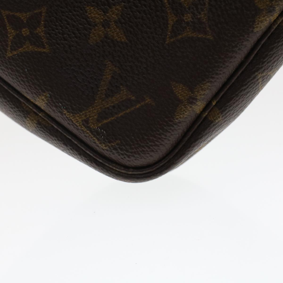 LOUIS VUITTON Monogram Pochette Accessoires Pouch M51980 LV 46835