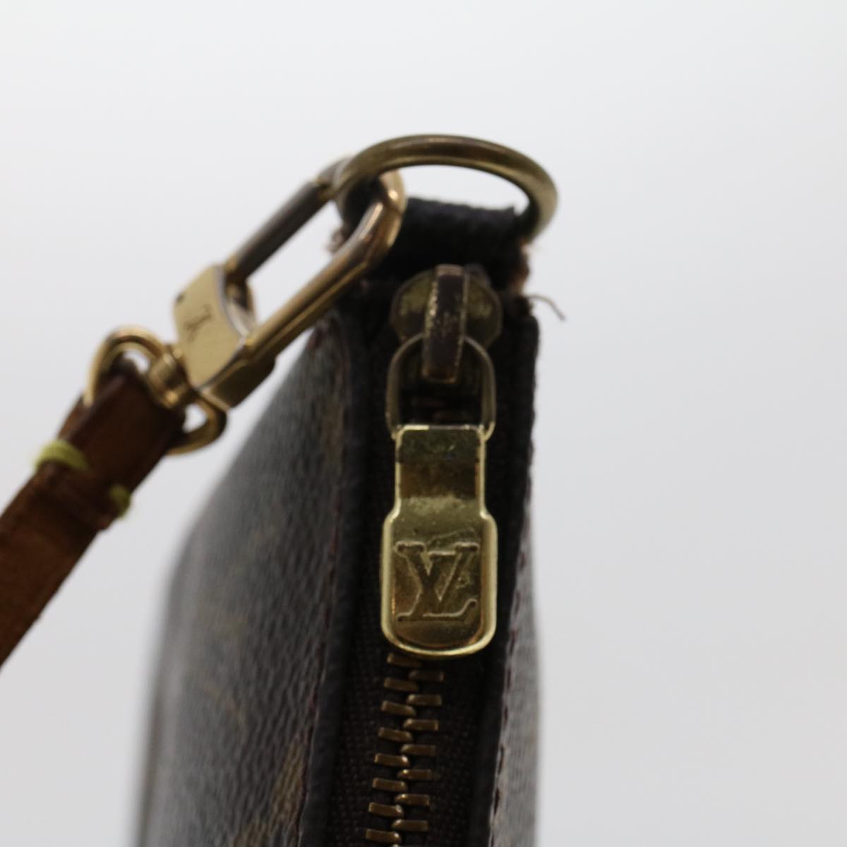 LOUIS VUITTON Monogram Pochette Accessoires Pouch M51980 LV 46835