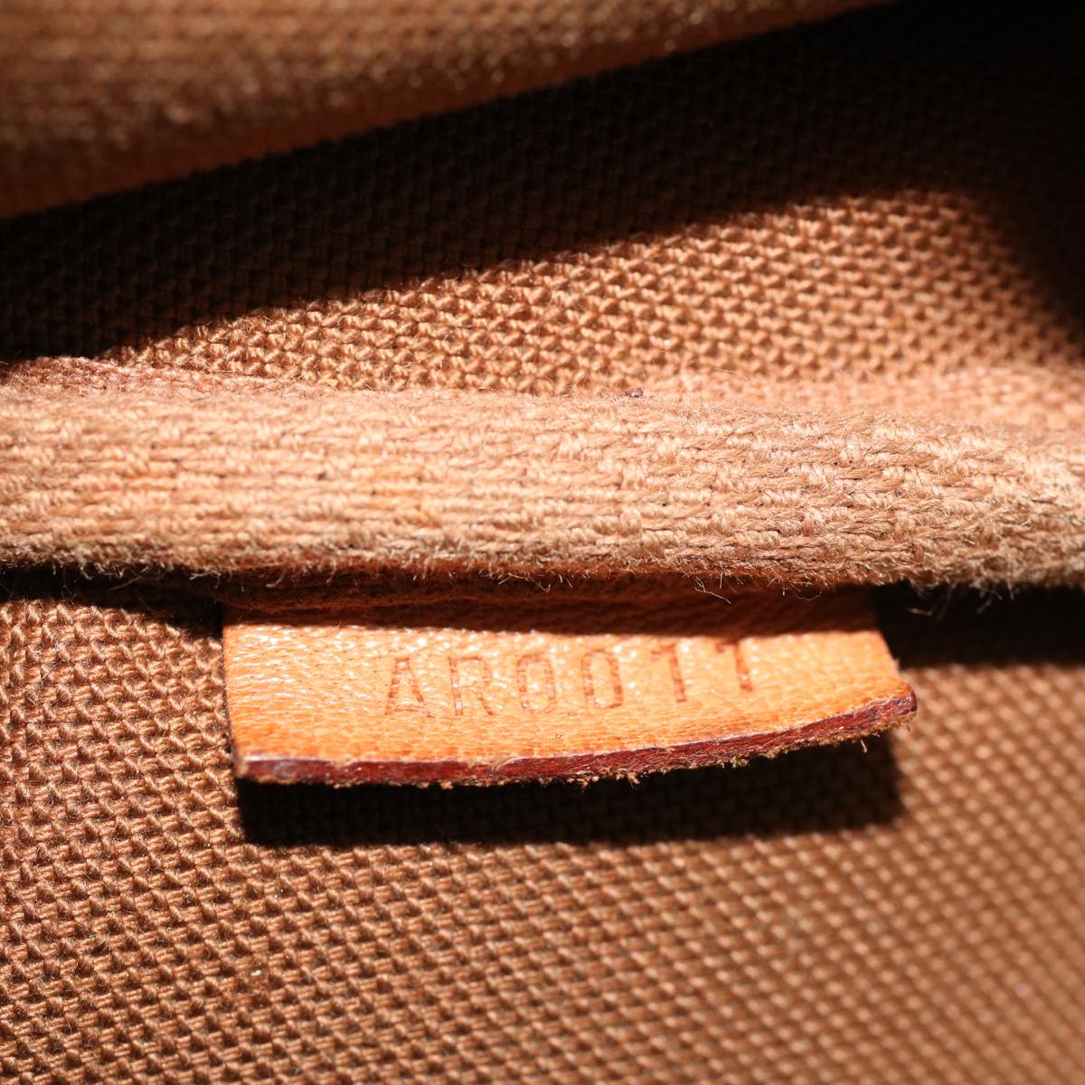 LOUIS VUITTON Monogram Pochette Accessoires Pouch M51980 LV 46835
