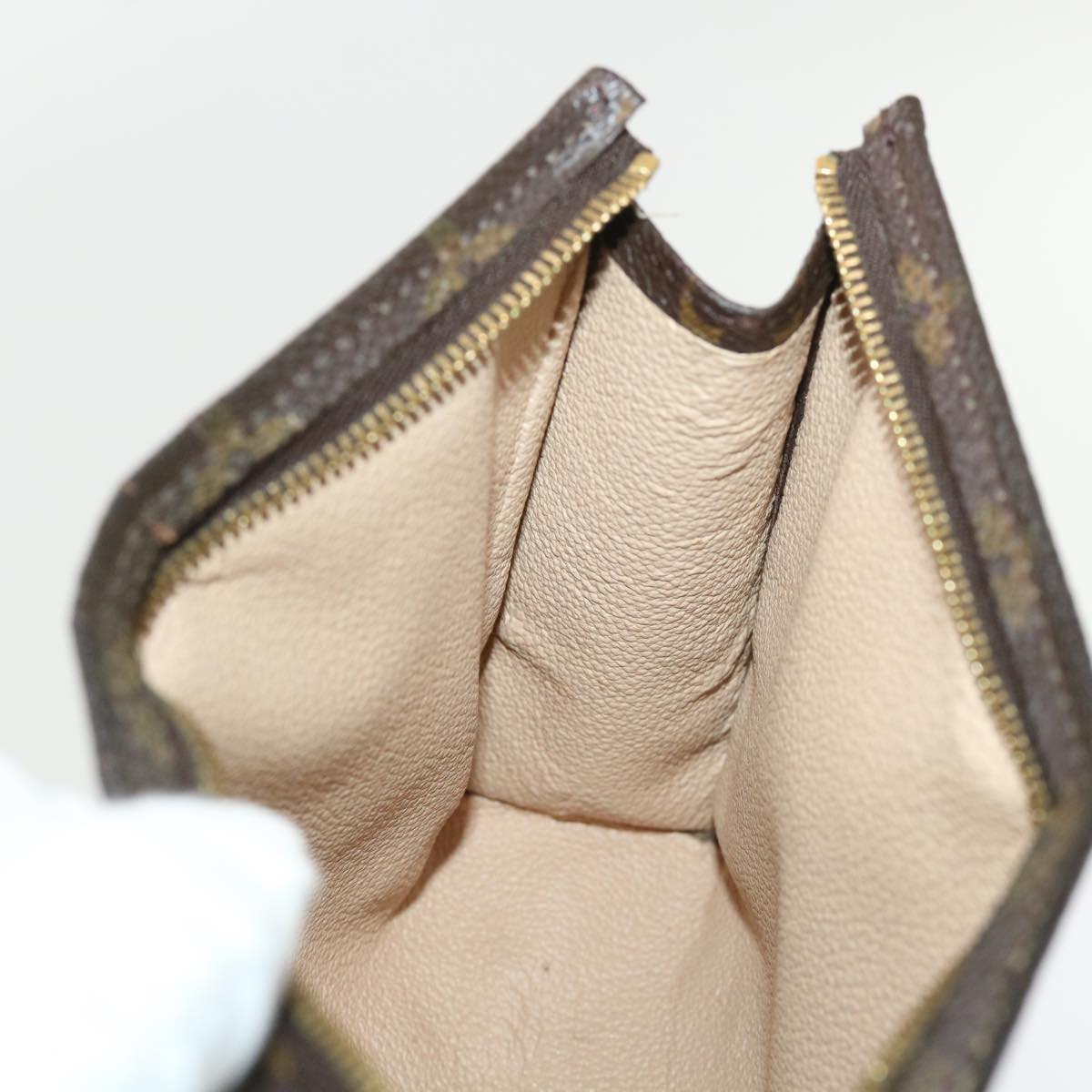 LOUIS VUITTON Monogram Poche Toilette 19 Pouch M47544 LV 46848