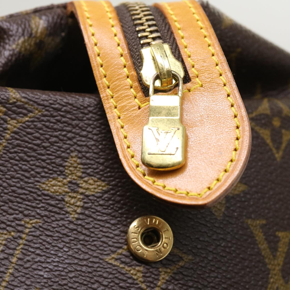 LOUIS VUITTON Monogram Trousse Patte Pression Cosmetic Pouch M47636 46903