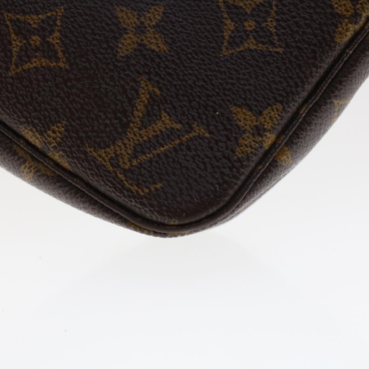 LOUIS VUITTON Monogram Pochette Accessoires Pouch M51980 LV 46905
