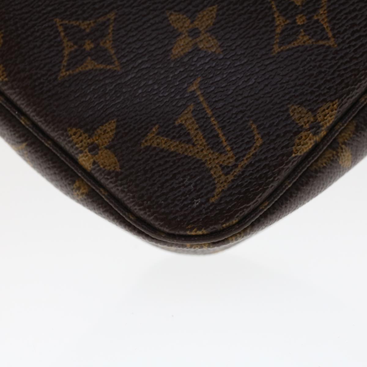 LOUIS VUITTON Monogram Pochette Accessoires Pouch M51980 LV 46905