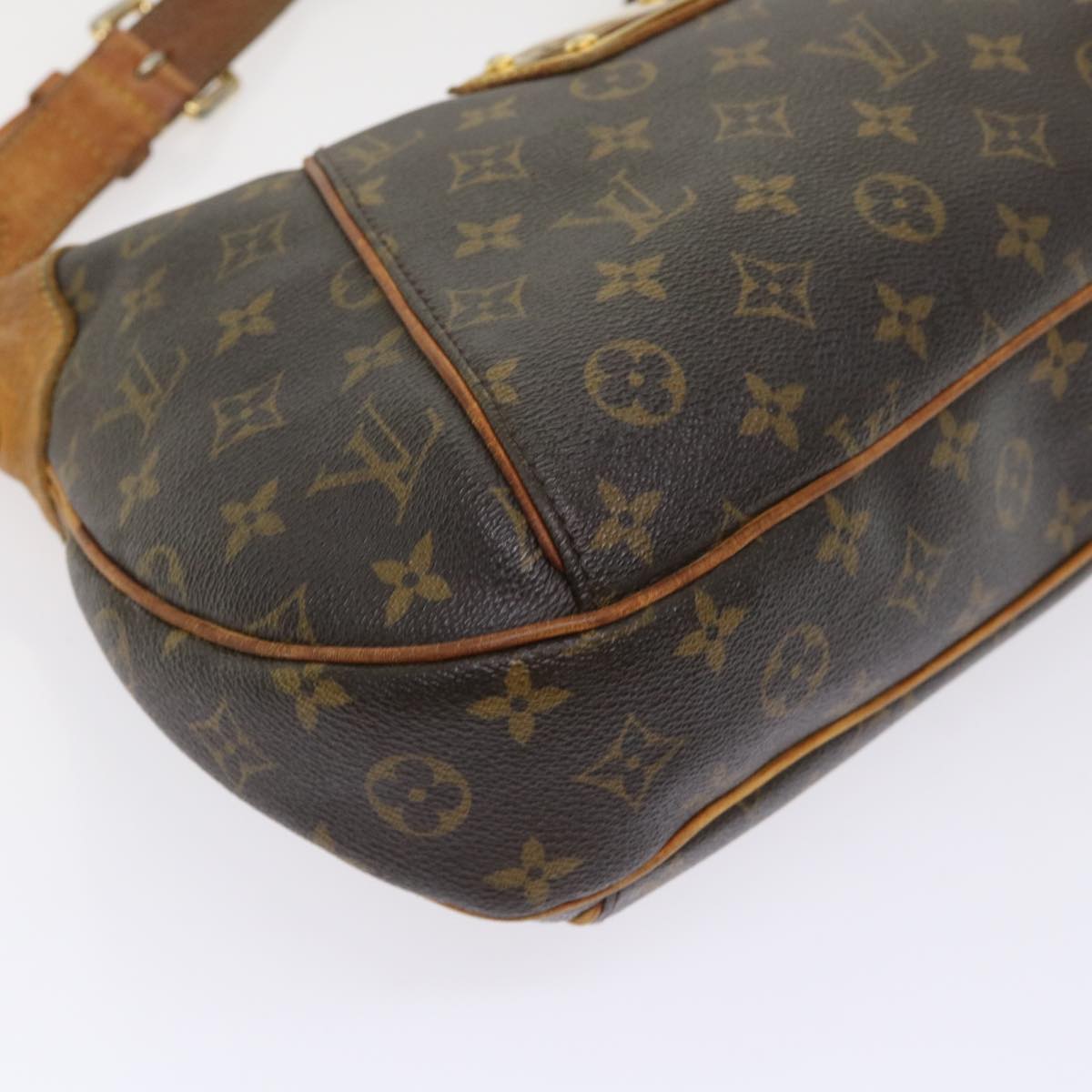 LOUIS VUITTON Monogram Thames GM Shoulder Bag M56383 LV 46920