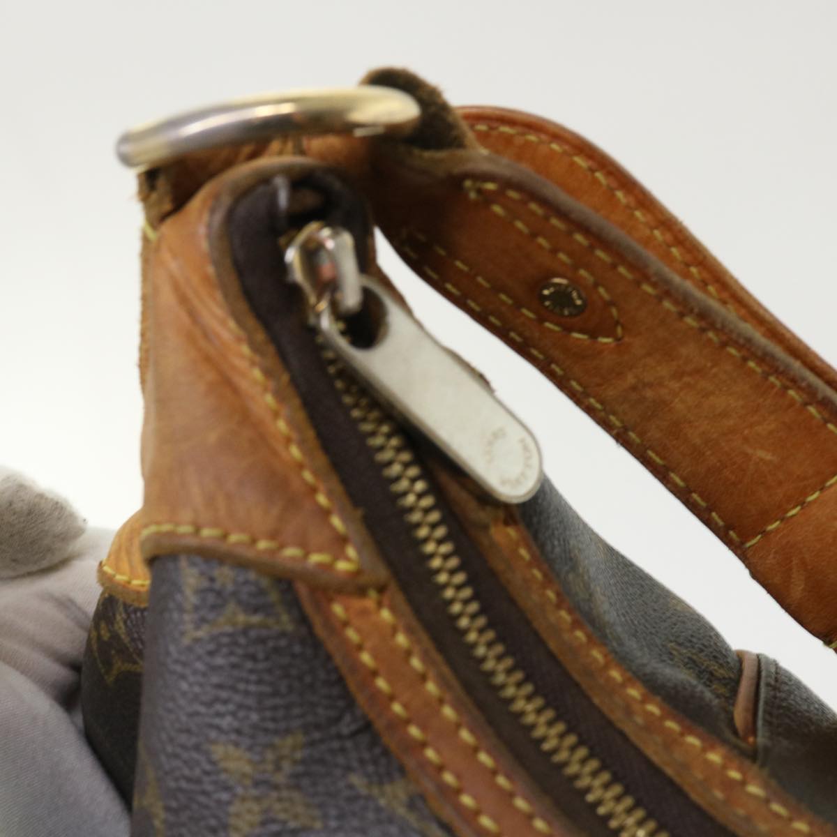 LOUIS VUITTON Monogram Thames GM Shoulder Bag M56383 LV 46920