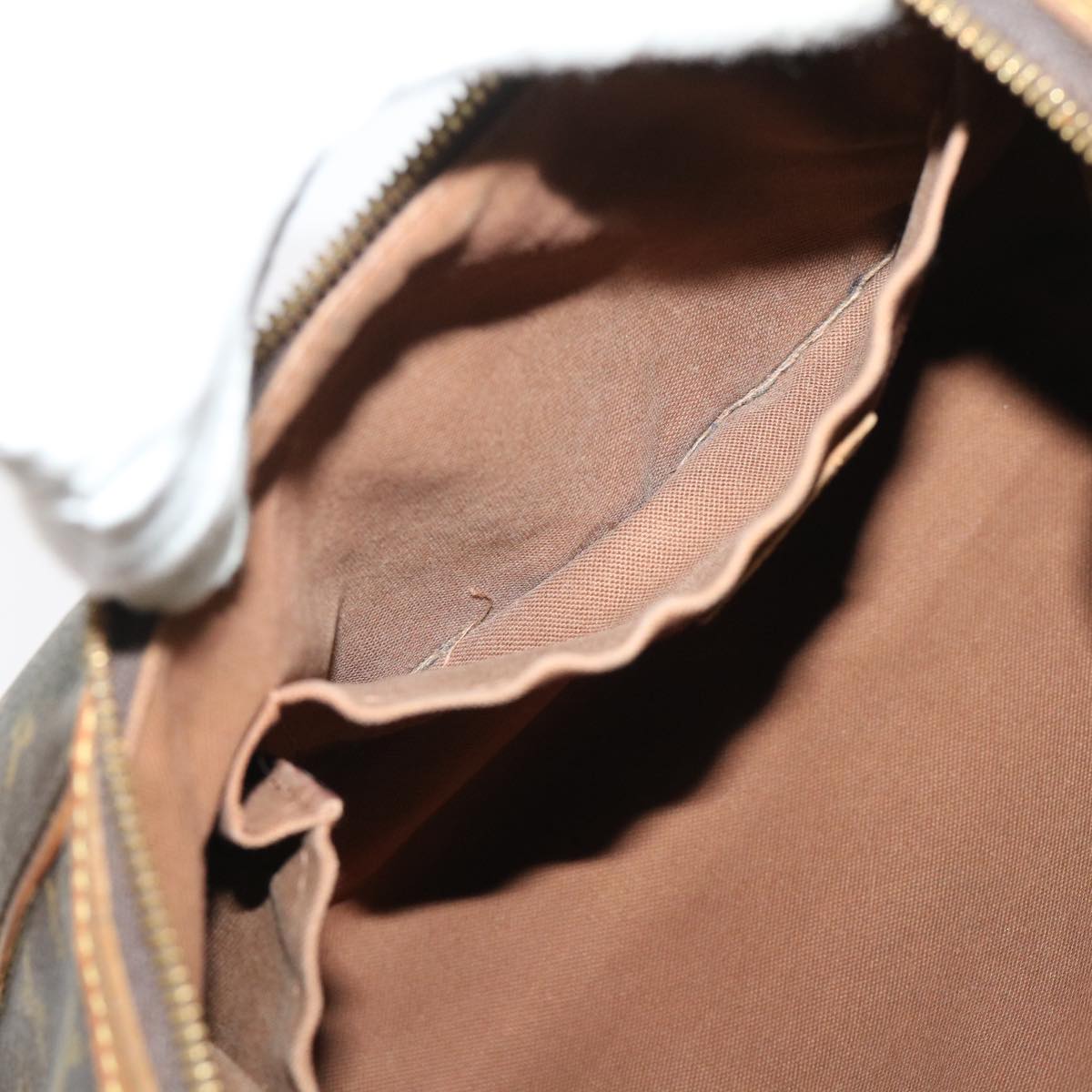 LOUIS VUITTON Monogram Thames GM Shoulder Bag M56383 LV 46920