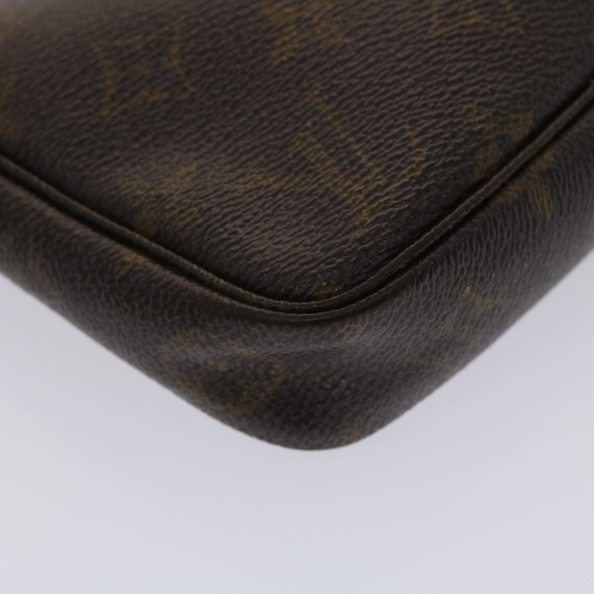 LOUIS VUITTON Monogram Pochette Accessoires Pouch M51980 LV 46988