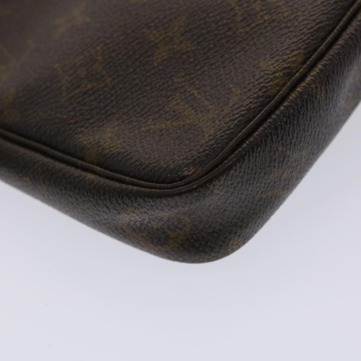 LOUIS VUITTON Monogram Pochette Accessoires Pouch M51980 LV 46988