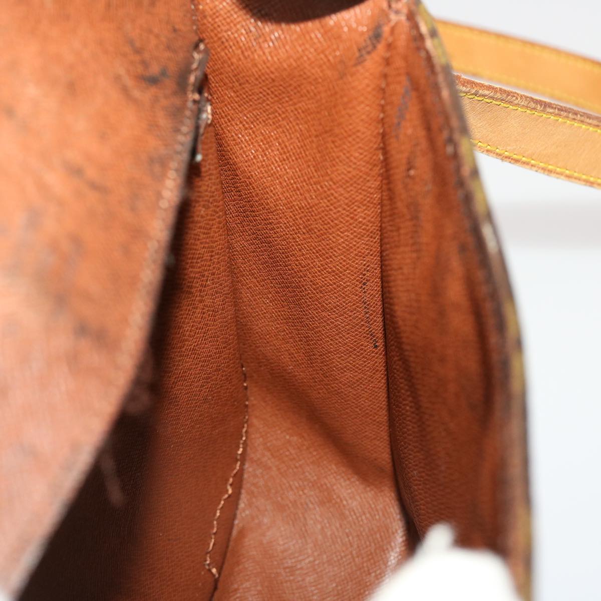LOUIS VUITTON Monogram Saint Cloud GM Shoulder Bag M51242 LV 47010
