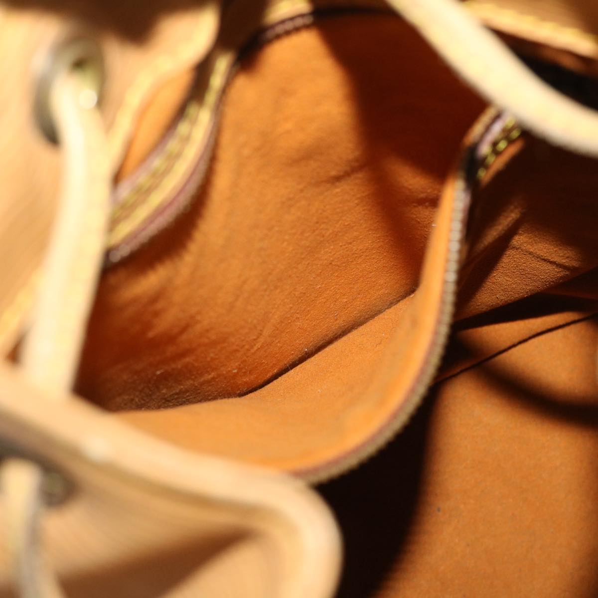 LOUIS VUITTON Epi Petit Noe Shoulder Bag Winnipeg Beige M44106 LV 47036