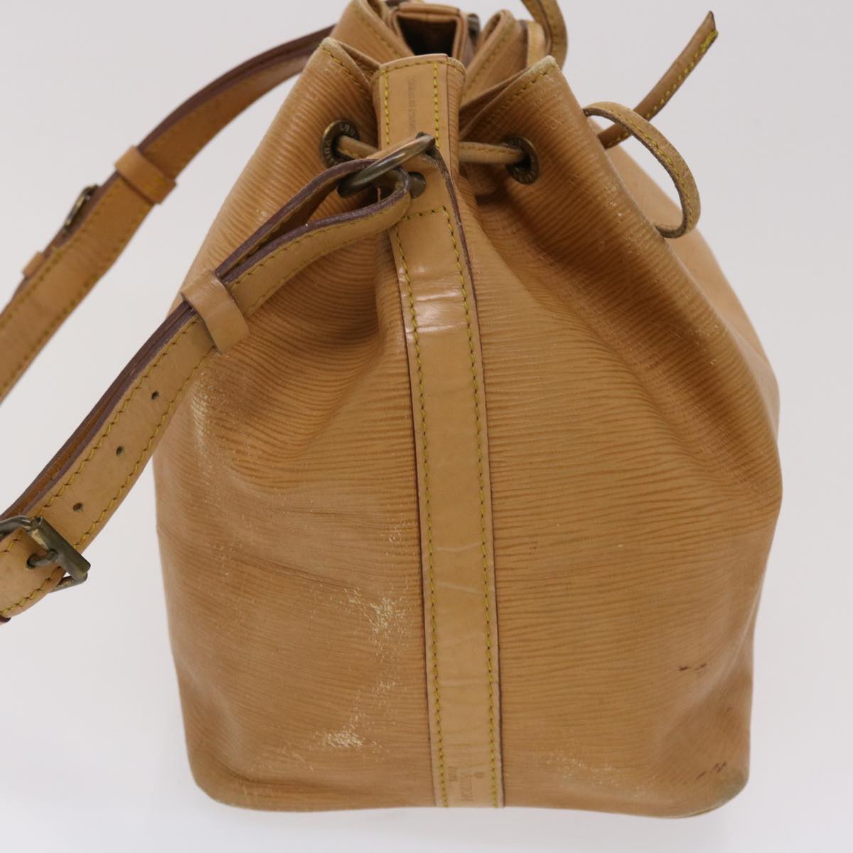 LOUIS VUITTON Epi Petit Noe Shoulder Bag Winnipeg Beige M44106 LV 47036