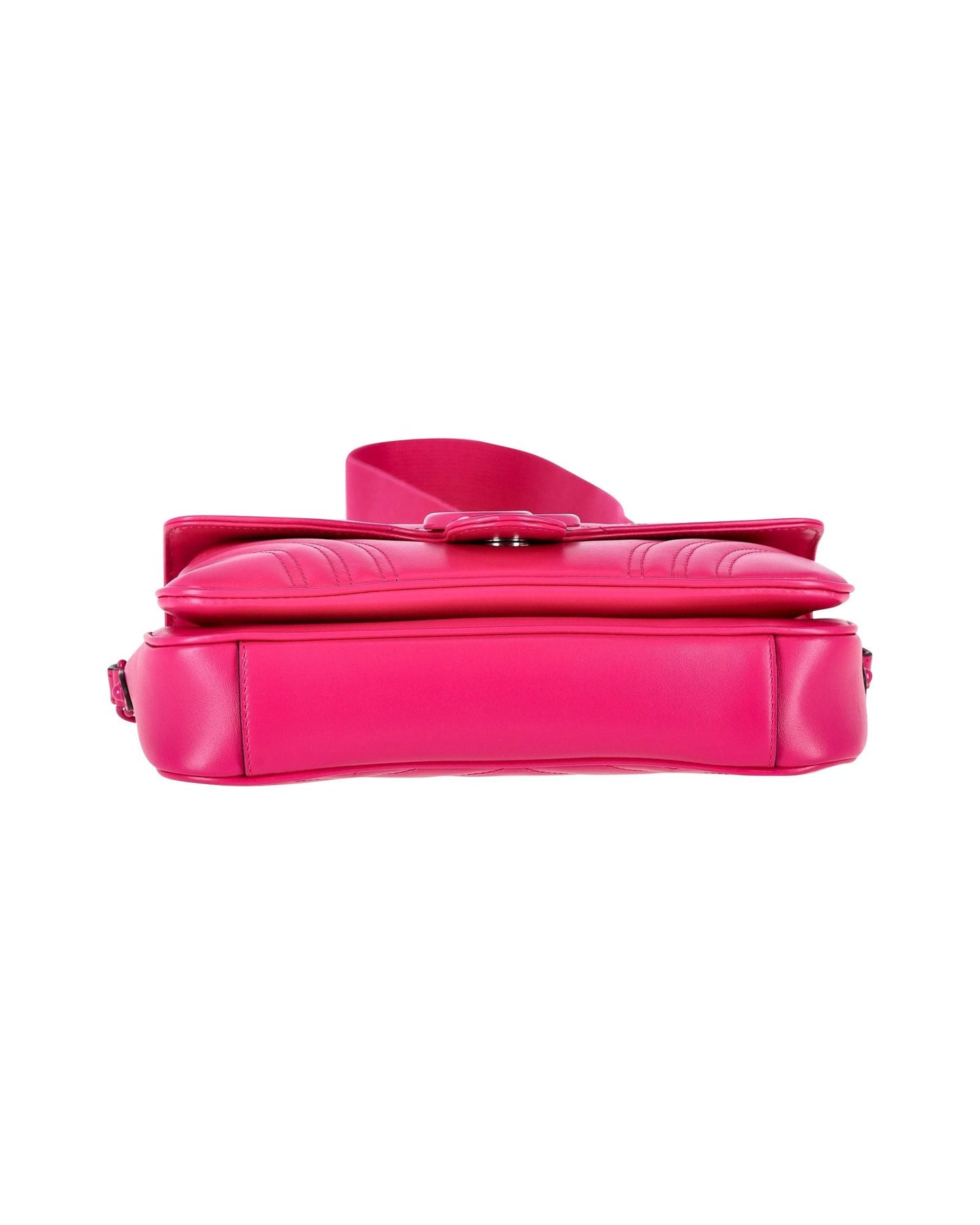Luxury Gucci Trending 2025 Medium GG Marmont Flap Matelassé Shoulder Bag in Pink Leather