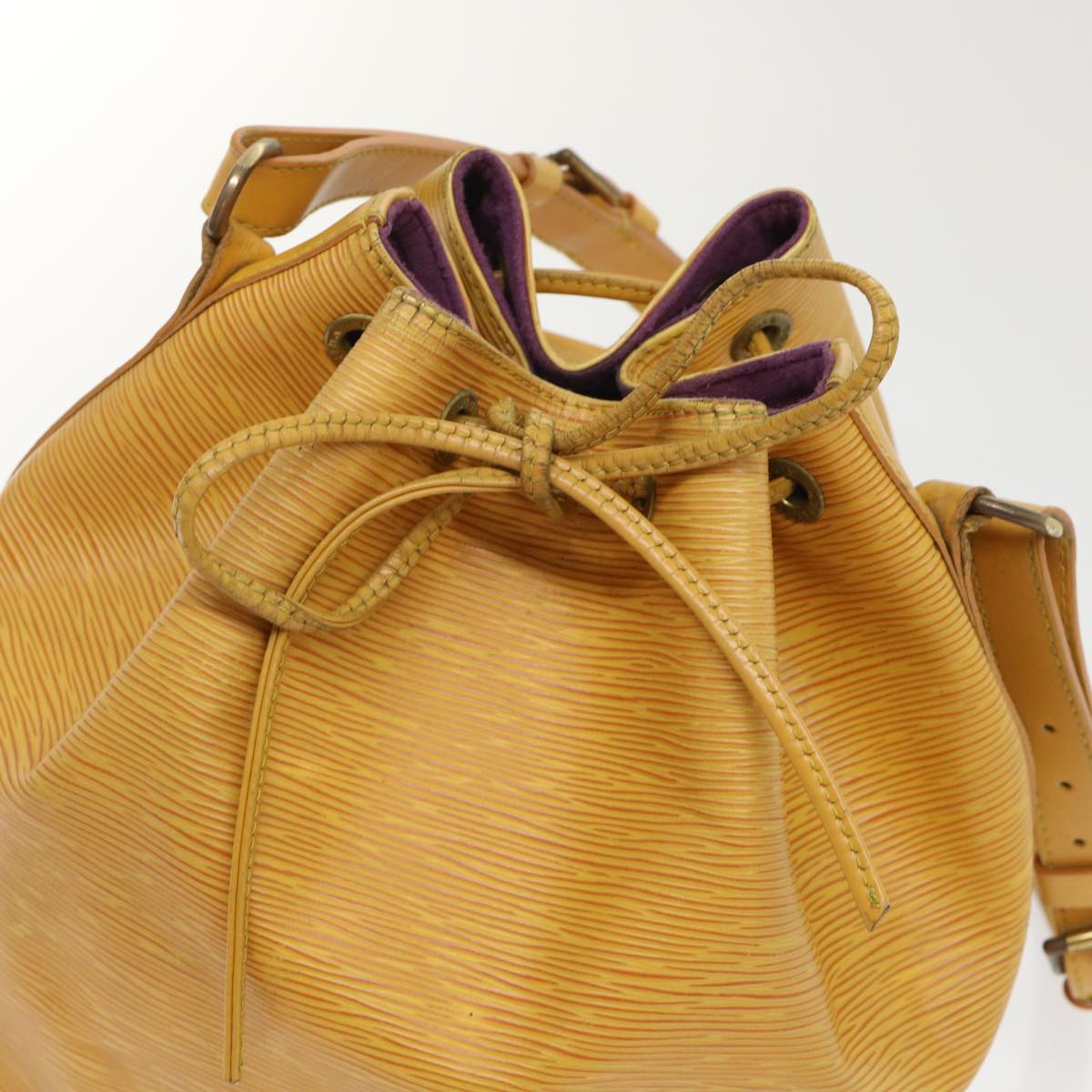 LOUIS VUITTON Epi Petit Noe Shoulder Bag Tassili Yellow M44109 LV 47833