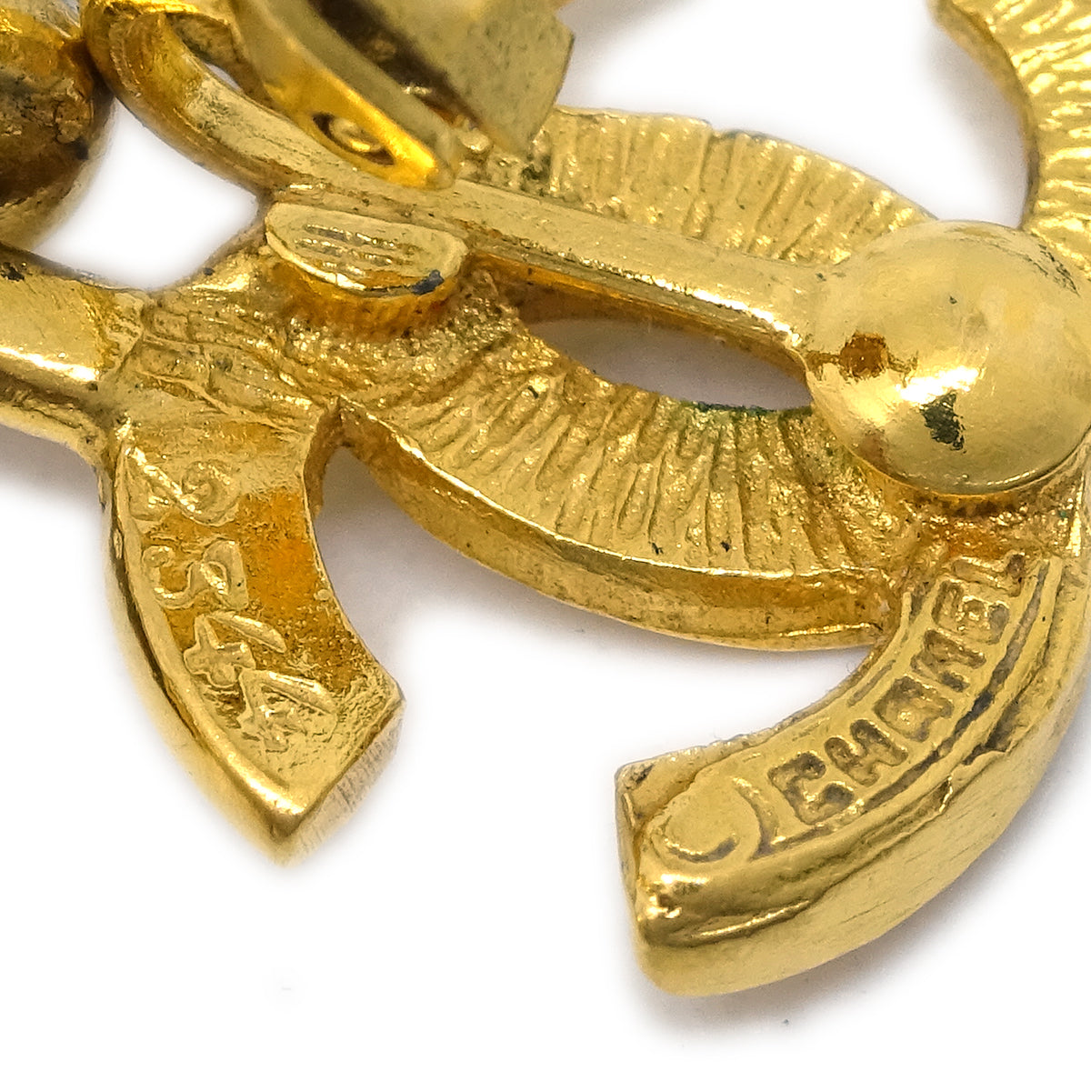 Chanel Dangle Plate Earrings Clip-On Gold 2344