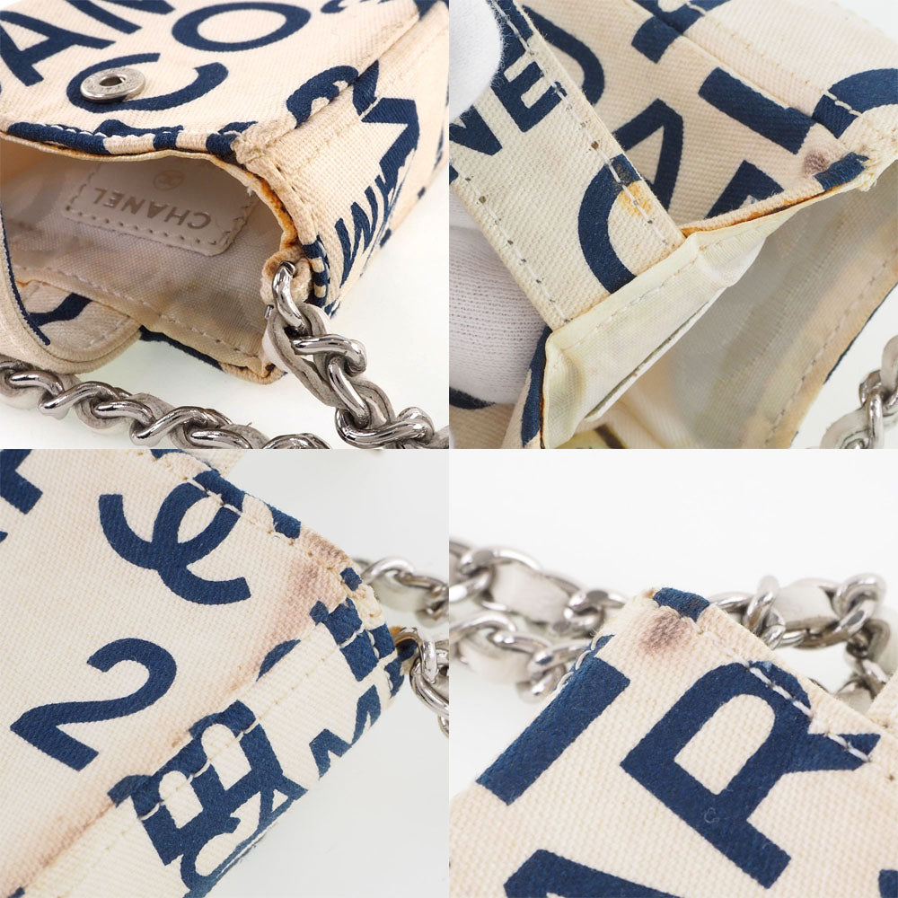 CHANEL Clutch Bag