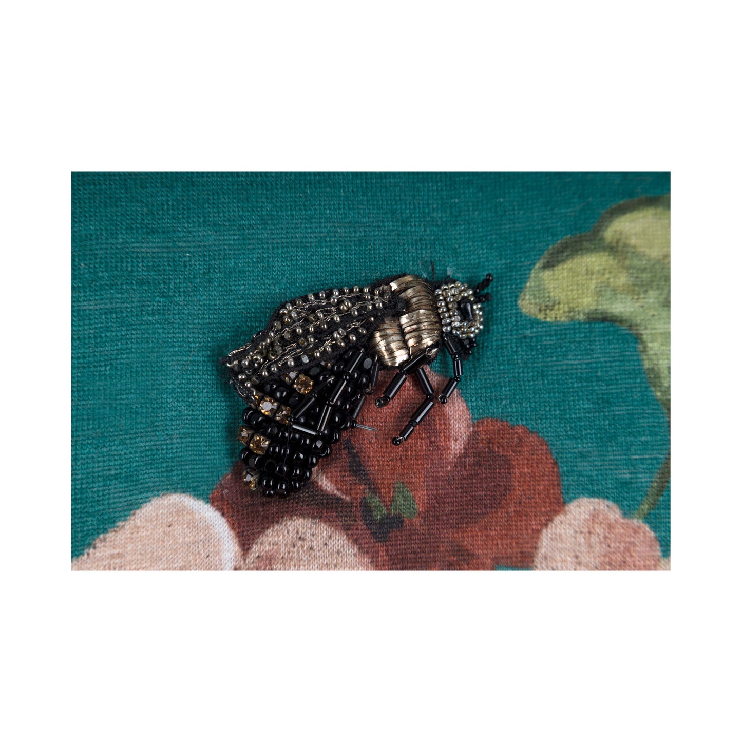 Luxury Gucci Trending 2025 Blooms Embelished T-shirt - '10s