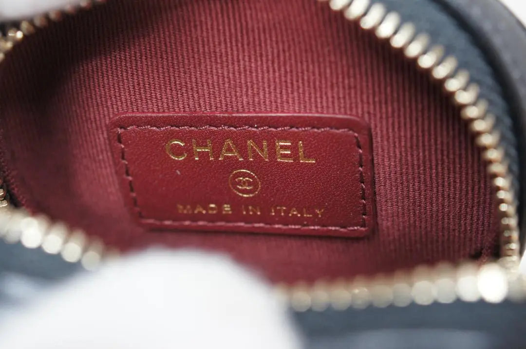 Luxury Chanel Heart Shape Matrasse Lambskin Complete with Accessories